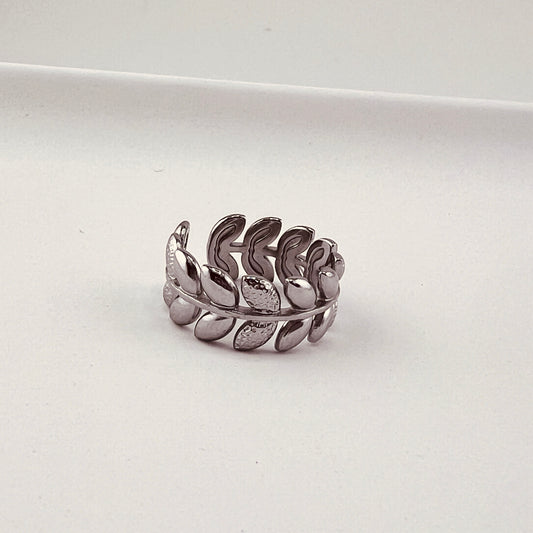 Silver Leaves Ring