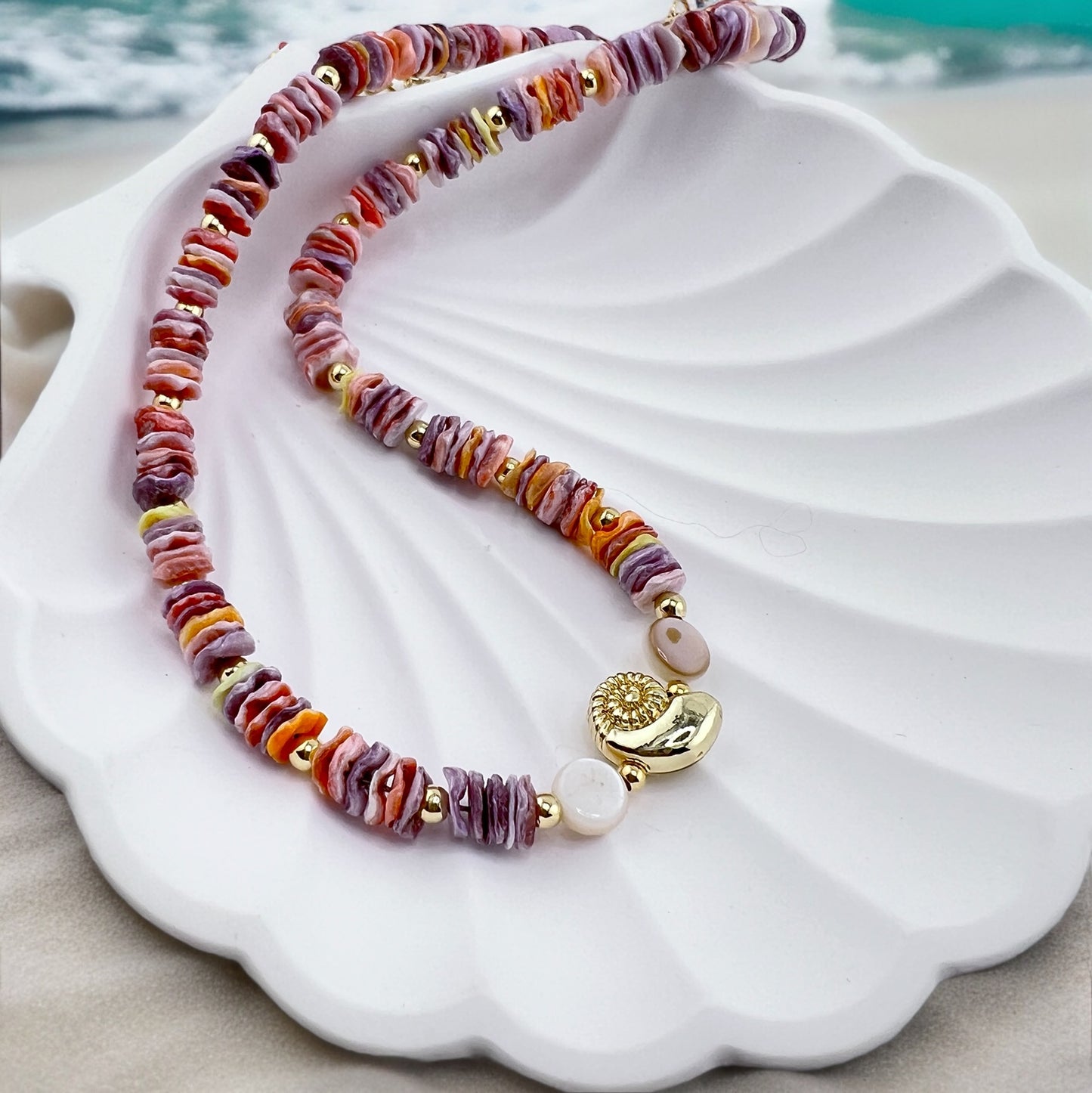 Multicolor shell necklace